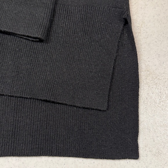 Loft Sweater - Picture 4 of 6